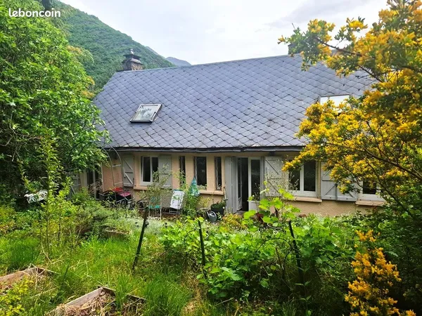 Propriété 10 pièces 230 m²