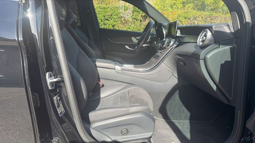 Mercedes Classe GLC 300 e  320 EQ Power 4Matic 9G-Tronic - AMG Line – 2021 – 27029 km – Hybride essence – Boîte Automatique — photo 37