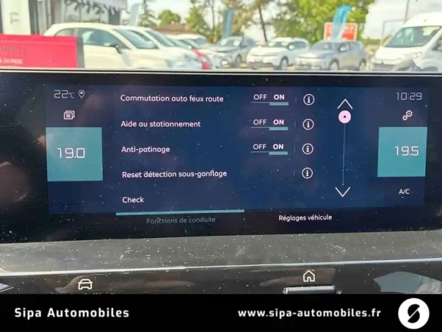 Citroën C4 e- 136 ch automatique — photo 24