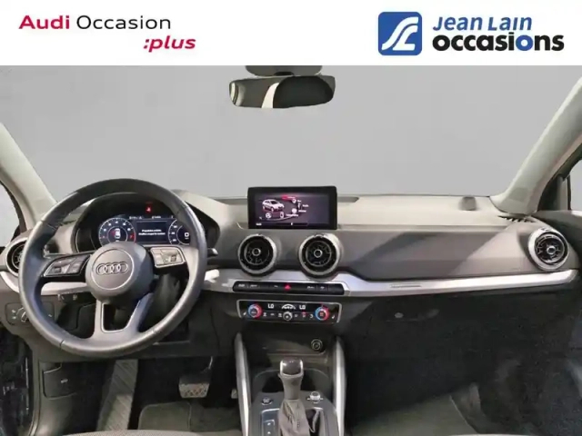 Audi Q2 35 tfsi 150 s tronic 7 — photo 18
