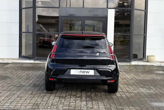 Renault 5 renault  e-tech electrique 10 ch autonomie confort — photo 4