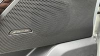 Land-Rover Range Rover Velar 2.0 P400e 404ch PHEV R-Dynamic HSE AWD BVA — photo 19