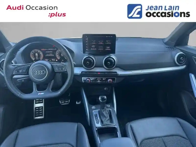 Audi Q2 35 tfsi 150 s tronic 7 — photo 18