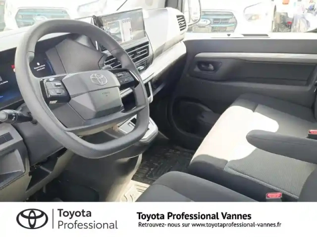 Toyota Proace medium 2.2 d-4d 150 cabine approfondie start pack confort bva my25 — photo 6