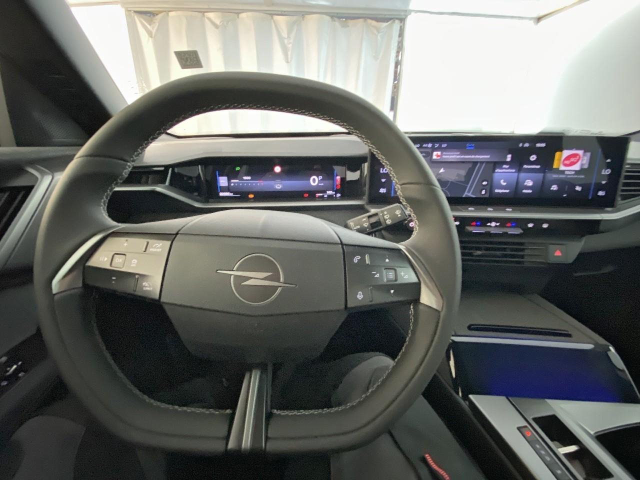 Opel Grandland 1.2 turbo hybrid 145 ch e-dct6 edition — photo 12