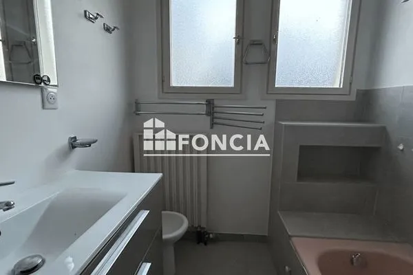 Appartement 3 pièces 93 m²