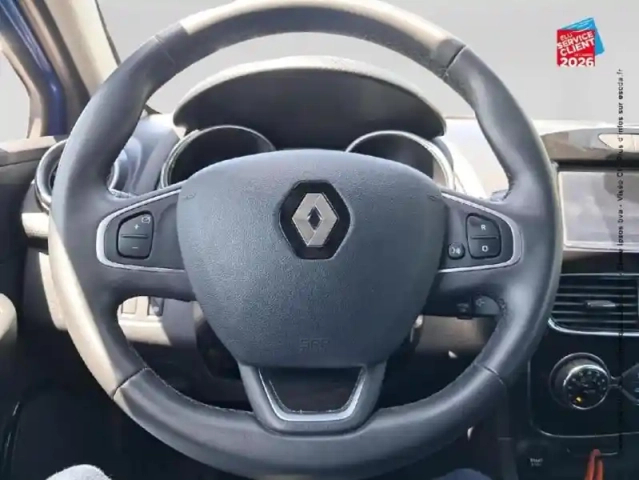 Renault Clio 1.2 tce 120ch energy limited 5p — photo 13
