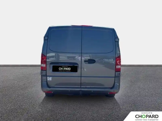 Mercedes Vito fourgon 119 cdi long bva rwd — photo 6