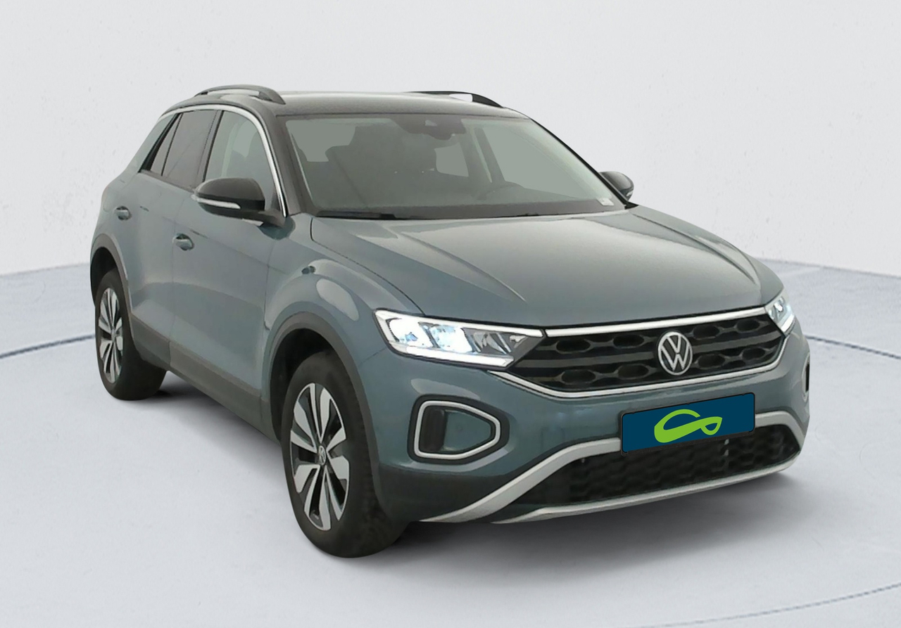 Volkswagen T-Roc — photo 7