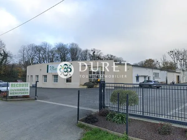 Immeuble industriel 3400 m²