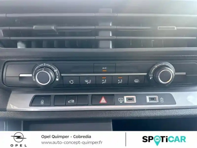 Opel Vivaro fg m 2.2 diesel 150ch automatique — photo 15