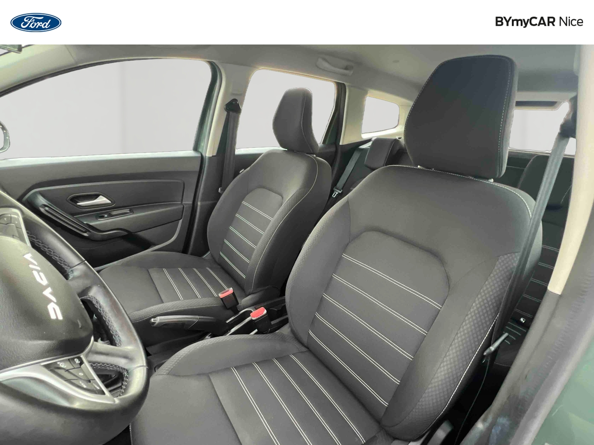 Dacia Duster TCe 130 4x2 — photo 11