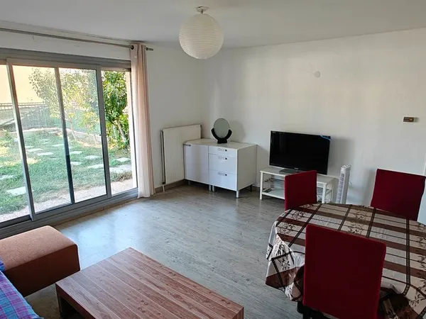 Location T2 meublé Villeurbanne 950