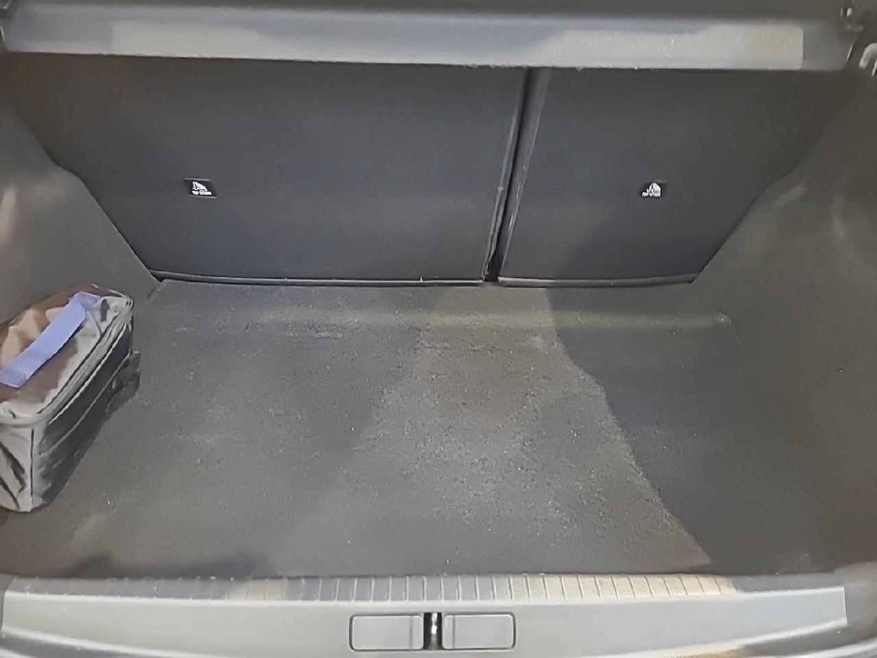 Peugeot 208 puretech 100 s&s bvm6 style — photo 14