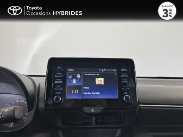 Toyota Yaris 116h dynamic 5p my22 — photo 15