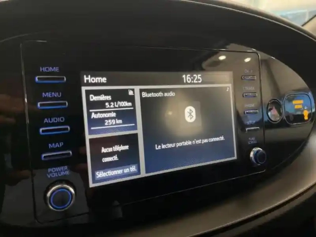 Toyota Aygo X 1.0 vvt-i 72ch dynamic — photo 10