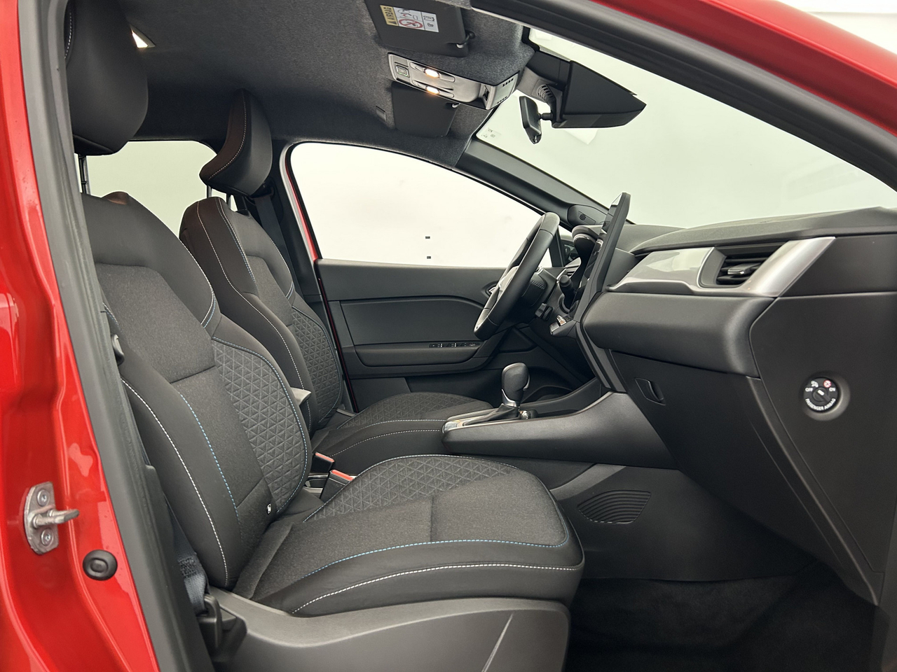 Renault Symbioz — photo 24