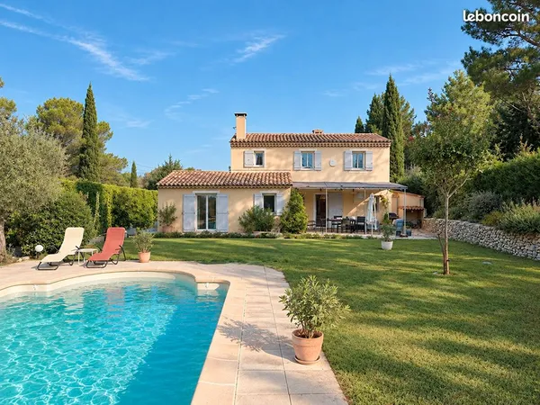 Maison 6 pièces 145 m²