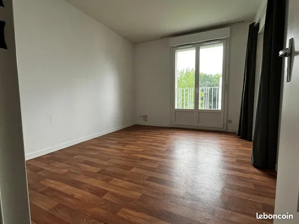 Studio 1 pièce 23 m²
