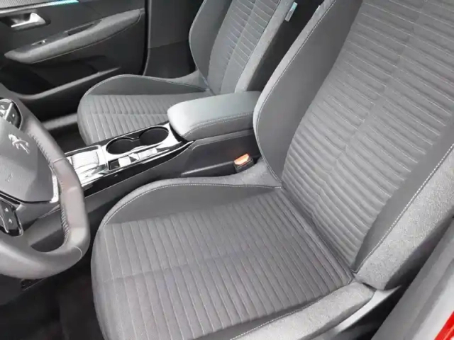 Peugeot 208 electrique 50 kwh 136ch — photo 44