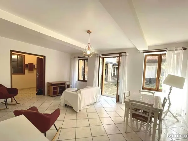 Appartement T3 Montbrison Centre