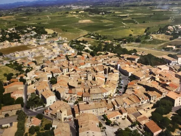 Terrain 300 m²