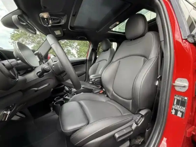 Mini Mini 5 portes cooper 136ch edition premium plus bva7 — photo 10