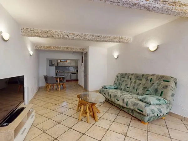 Maison à louer à Salles-d'Aude
