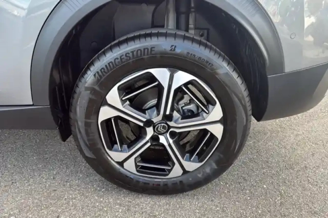 Citroën C3 Aircross 7 places hybride 145 ch auto — photo 10