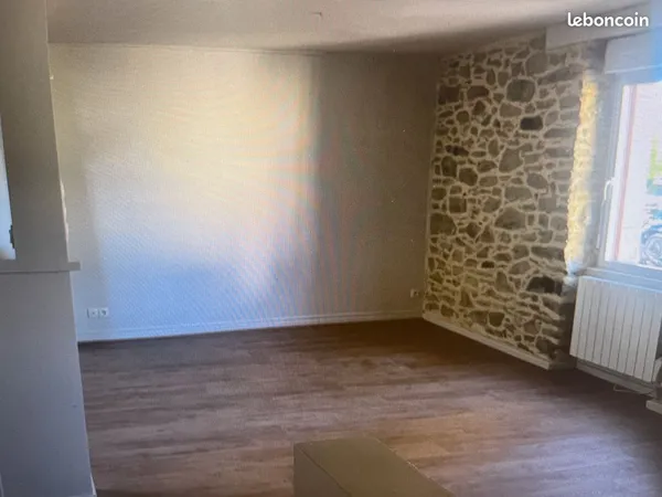 Appartement 70 m2 disponible octobre