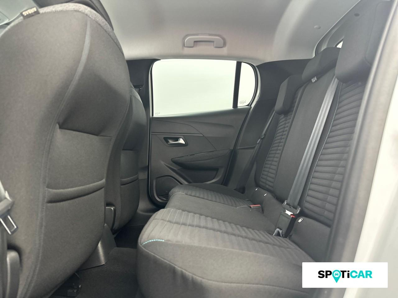 Peugeot 208 1.2 puretech 100ch s&s style 118g — photo 10
