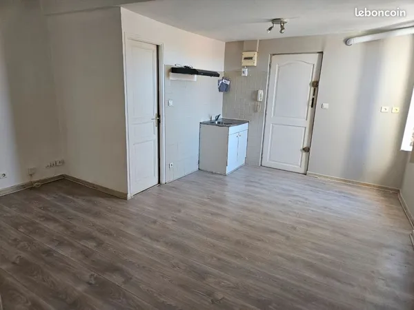 Appartement T2 - 34m2 - 3ème et dernier étage