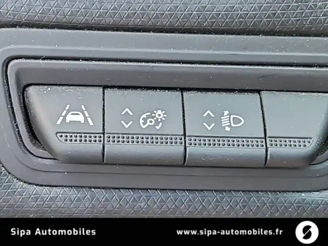 Renault Clio tce 90 - 21n — photo 29