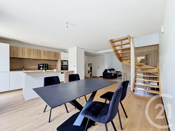 Maison 6 pièces 99 m²