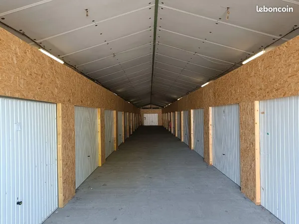 Box, espace stockage ou garage