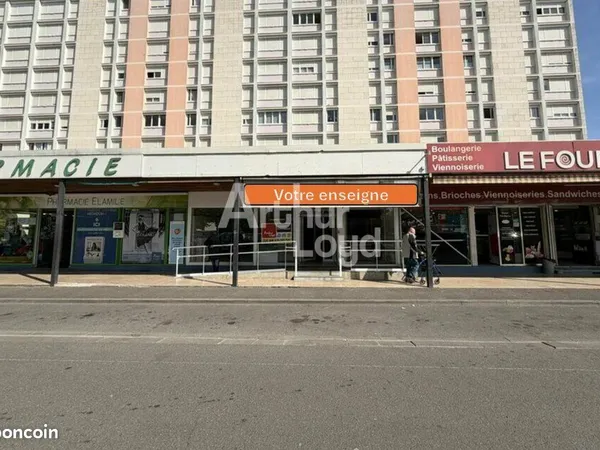 Bureaux 235 m² CHÂTELLERAULT