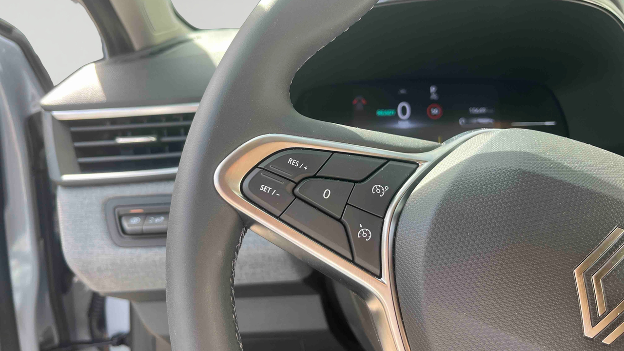 Renault Clio E-Tech full hybrid 145 ch GSR2 — photo 19