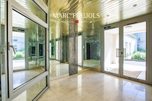 Appartement 6 pièces 187 m²