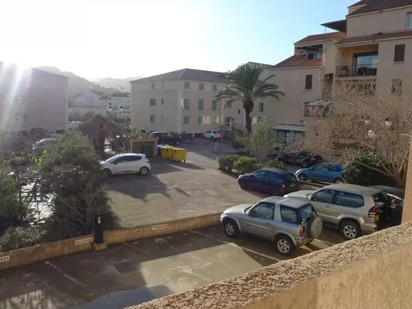 SAINT-FLORENT, PROCHE CENTRE