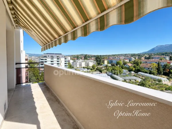 ANNECY - APPARTEMENT T3 A RENOVER - DERNIER ETAGE - BALCON VUE PANORAMIQUE MONTAGNES - A 350 m DU LA