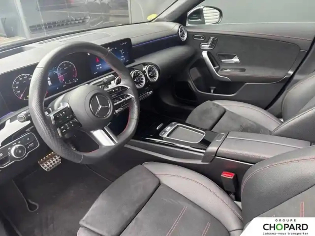 Mercedes Cla shooting brake 200 d 8g-dct — photo 2