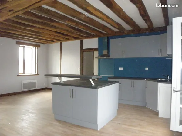 Loue Appartement 92 m² Saint Lyé la Foret 3 chambres