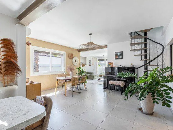 Maison 4 pièces 100 m²