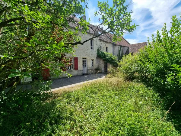 Maison 9 pièces 210 m²