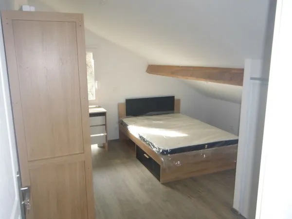Chambre de 9m2 à louer sur Irigny