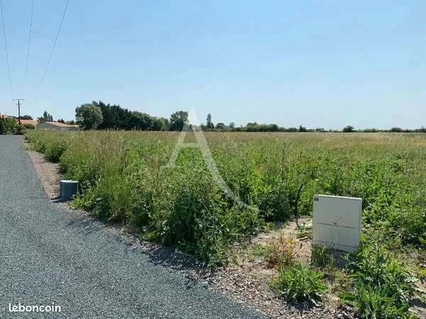 Terrain 500 m² GRUES