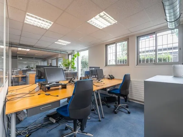 Bureaux 354 m²