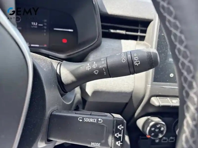Renault Clio tce 90 — photo 17
