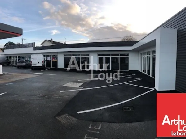 Local commercial 70 m² POITIERS