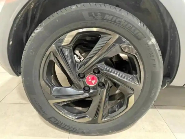 Ds Ds 3 crossback puretech 130ch performance line + automatique 109g — photo 10